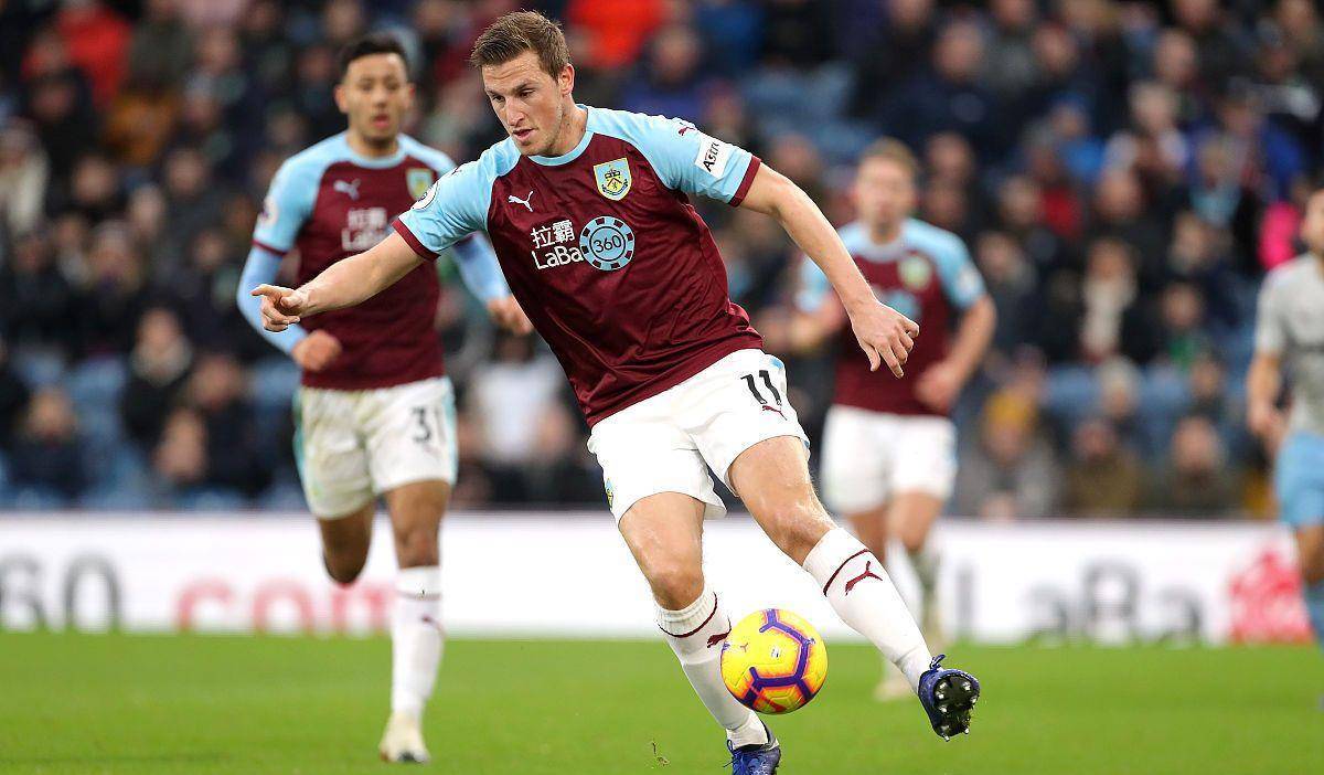 伯恩利客场逼平维拉，球队保级前景良好的简单介绍